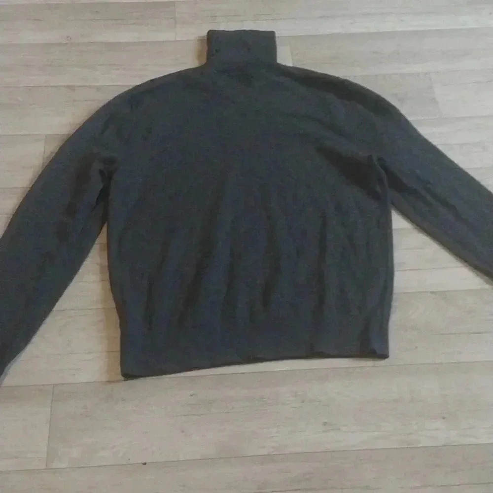 Tommy Hilfiger Turtleneck Sweater, Mens, Small - Picture 6 of 10